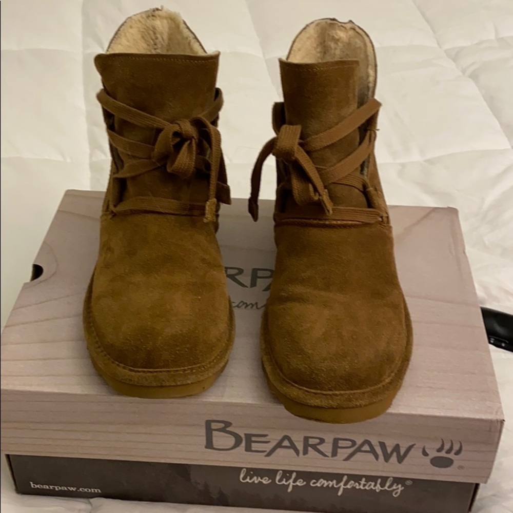 Bearpaw Zora hickory boots